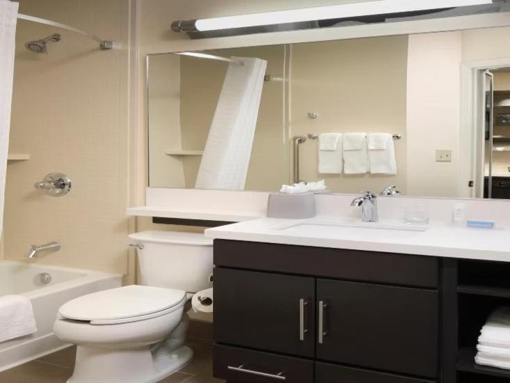 Candlewood Suites - Newark South - University Area By Ihg Ngoại thất bức ảnh