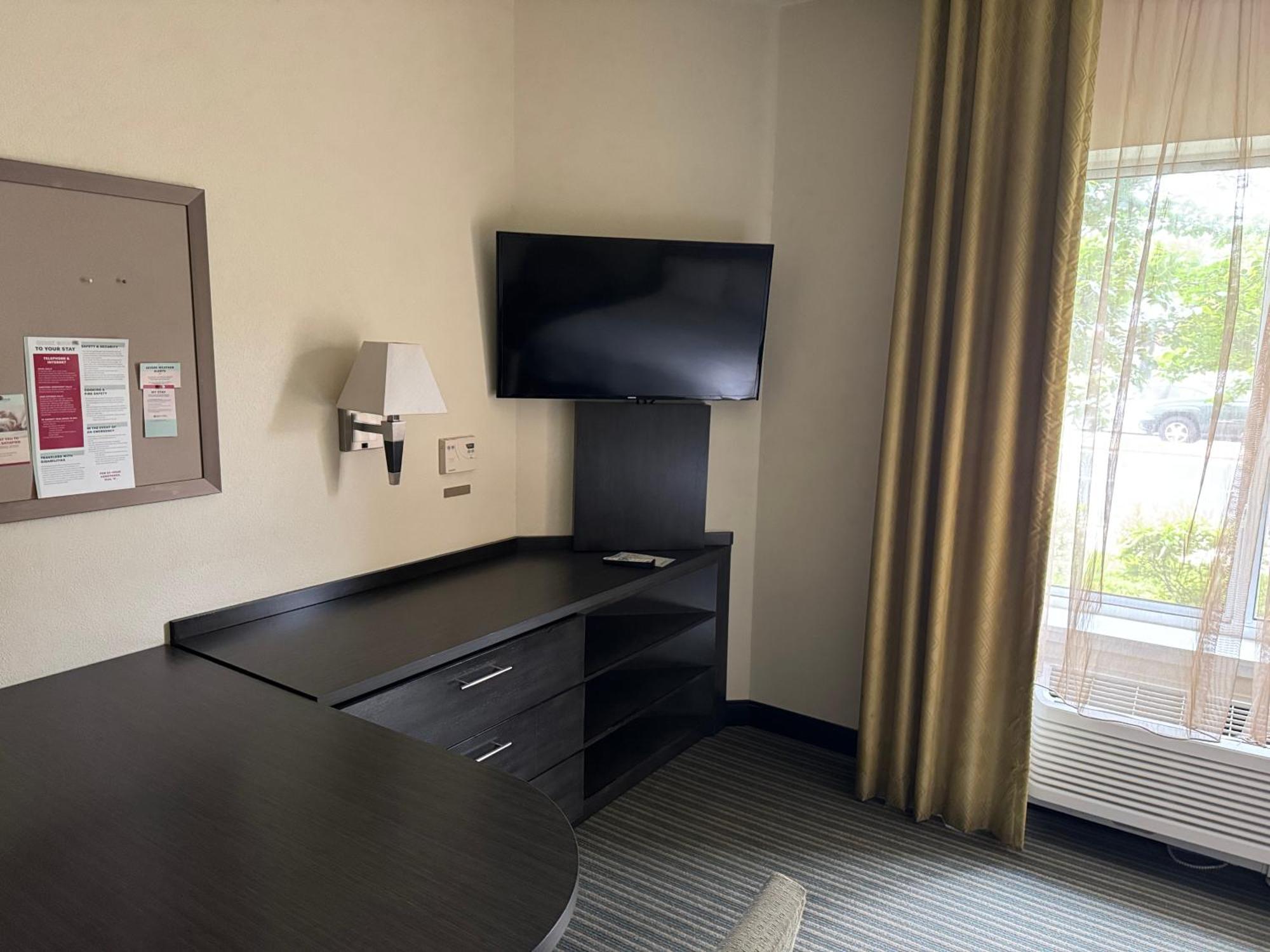 Candlewood Suites - Newark South - University Area By Ihg Ngoại thất bức ảnh