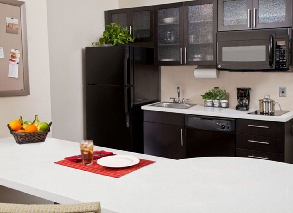 Candlewood Suites - Newark South - University Area By Ihg Ngoại thất bức ảnh